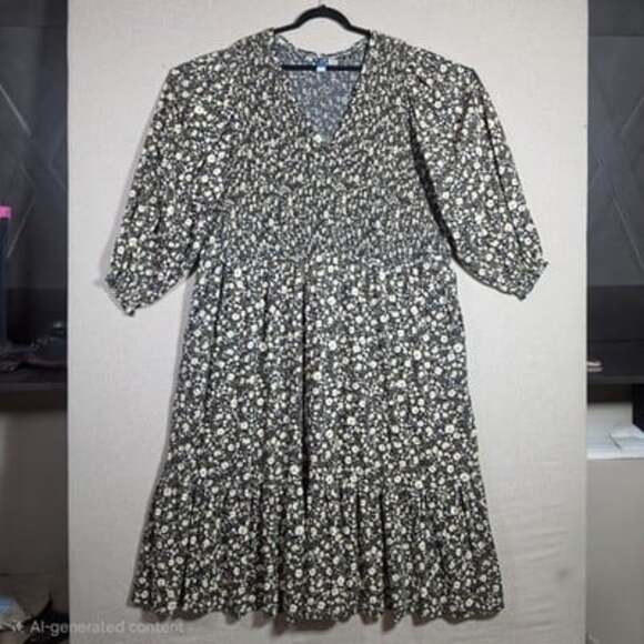 Old Navy Dresses & Skirts - Old Navy Wildflower Floral Tiered Short Sleeve Fit Flare Maxi Dress Sz 4X Black